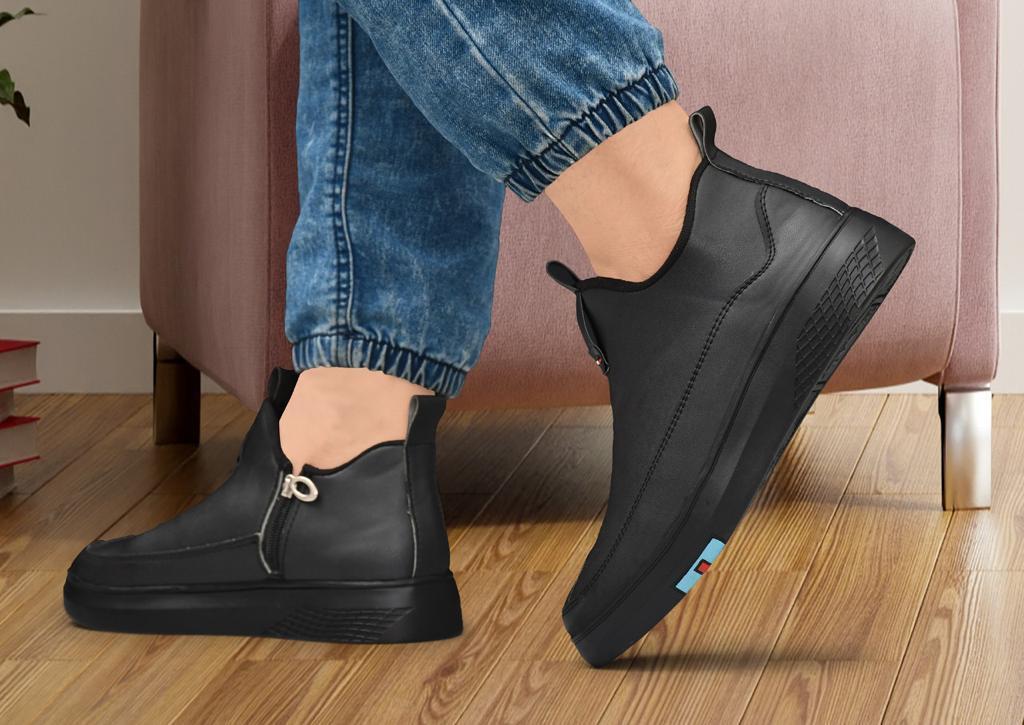 Trendy Mens Casual Shoes